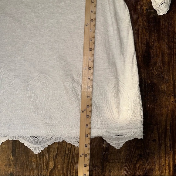 Adrianna Papell Embroidered Lace Long Sleeve Overlay Blouse - Picture 8 of 11